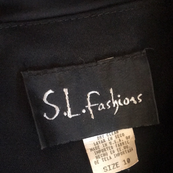 VINTAGE BLACK DRESS - Picture 4 of 4